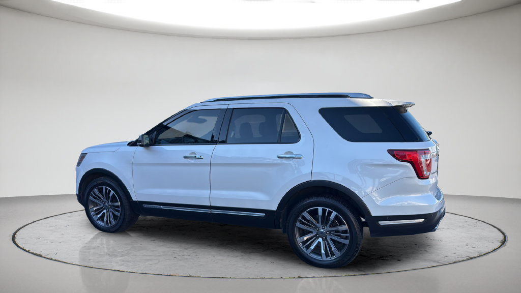 Used 2019 Ford Explorer Platinum AWD/4WD image 11