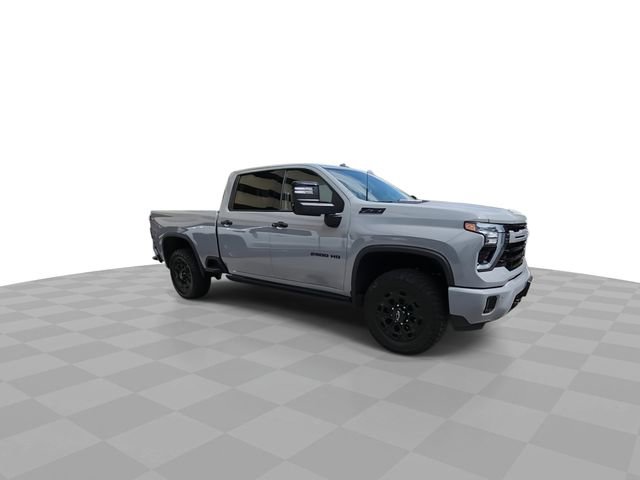 Used 2024 Chevrolet Silverado 2500 LTZ w/ LTZ Plus Package image 2
