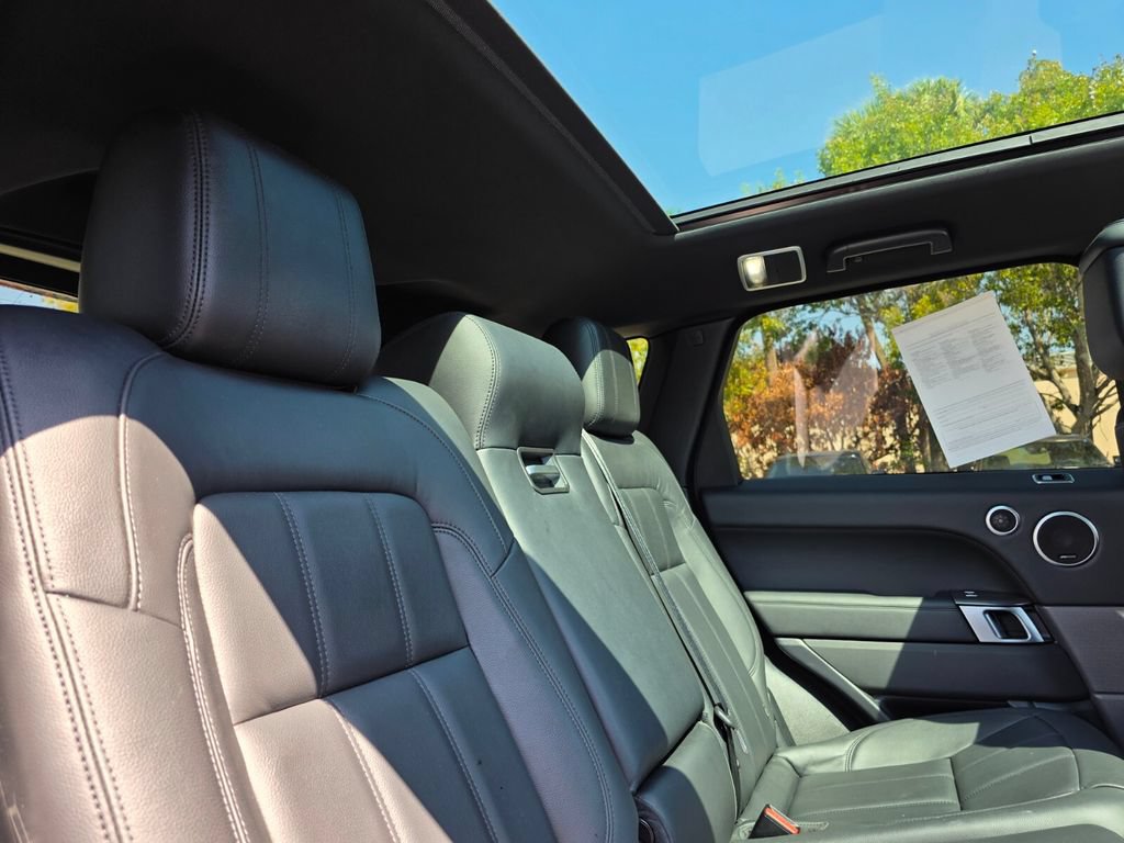 Used 2022 Land Rover Range Rover Sport SE AWD/4WD image 14