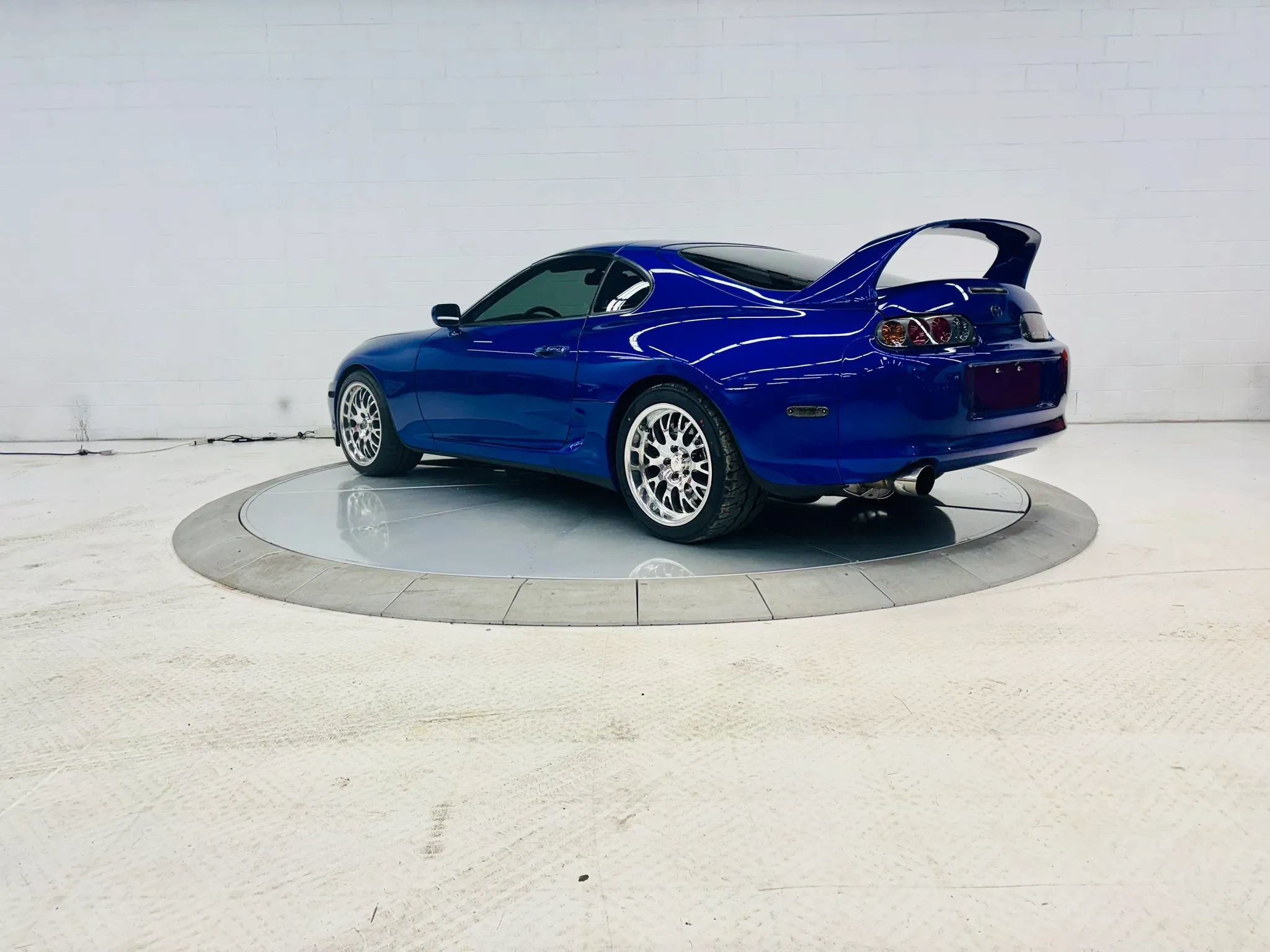 Used 1997 Toyota Supra Turbo RWD image 32