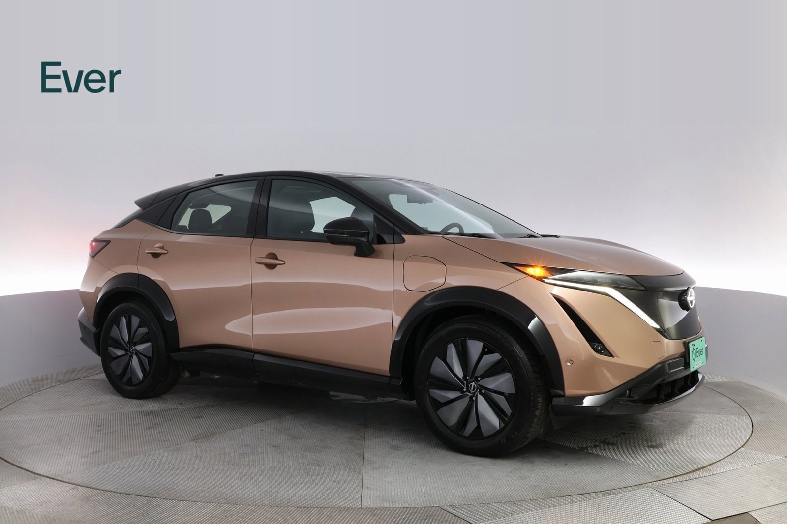 Used 2023 Nissan Ariya image 5