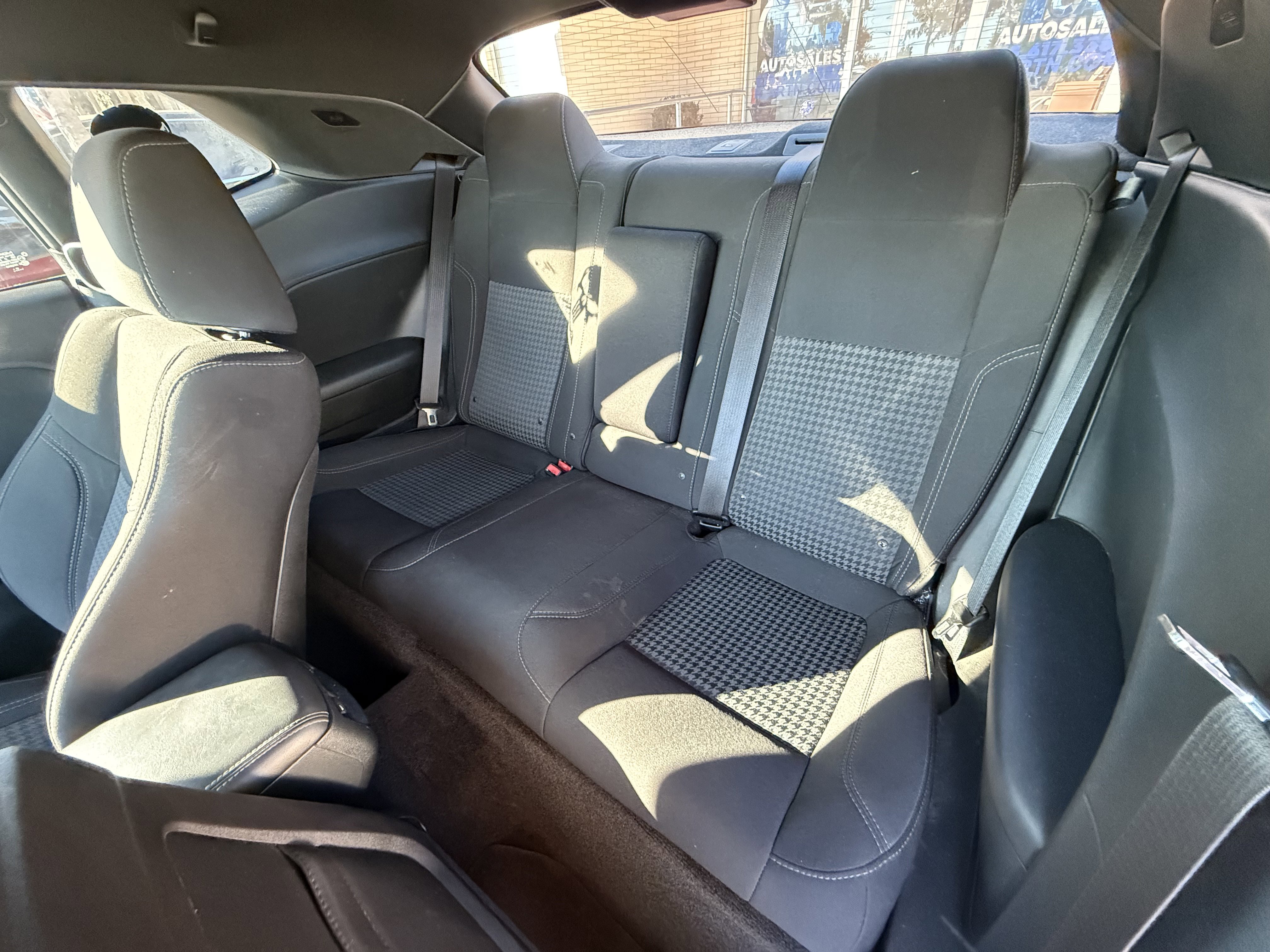 Used 2016 Dodge Challenger SXT w/ Super Sport Group (SS/T) image 10