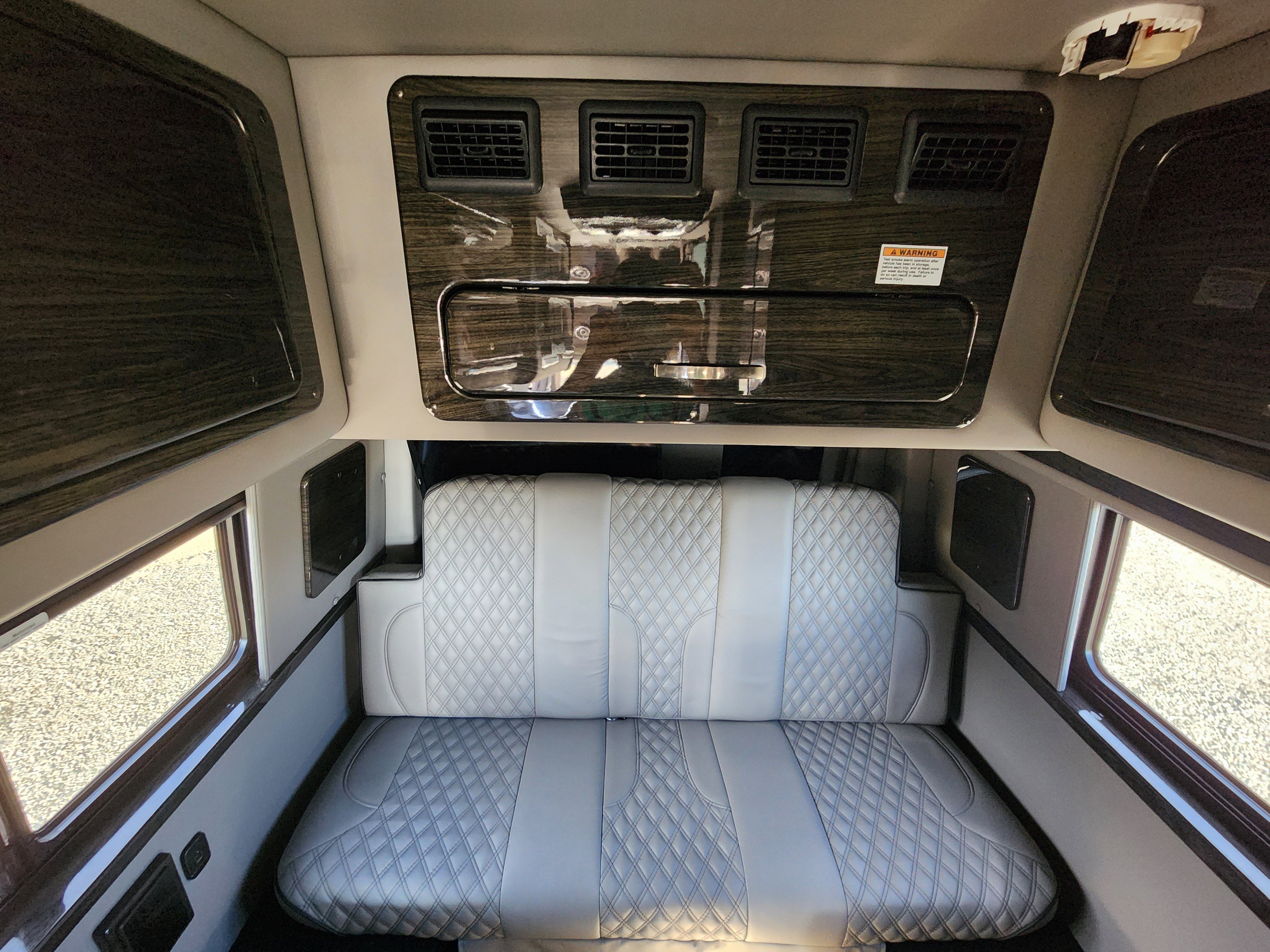 Used 2020 Mercedes-Benz Sprinter 3500 image 33