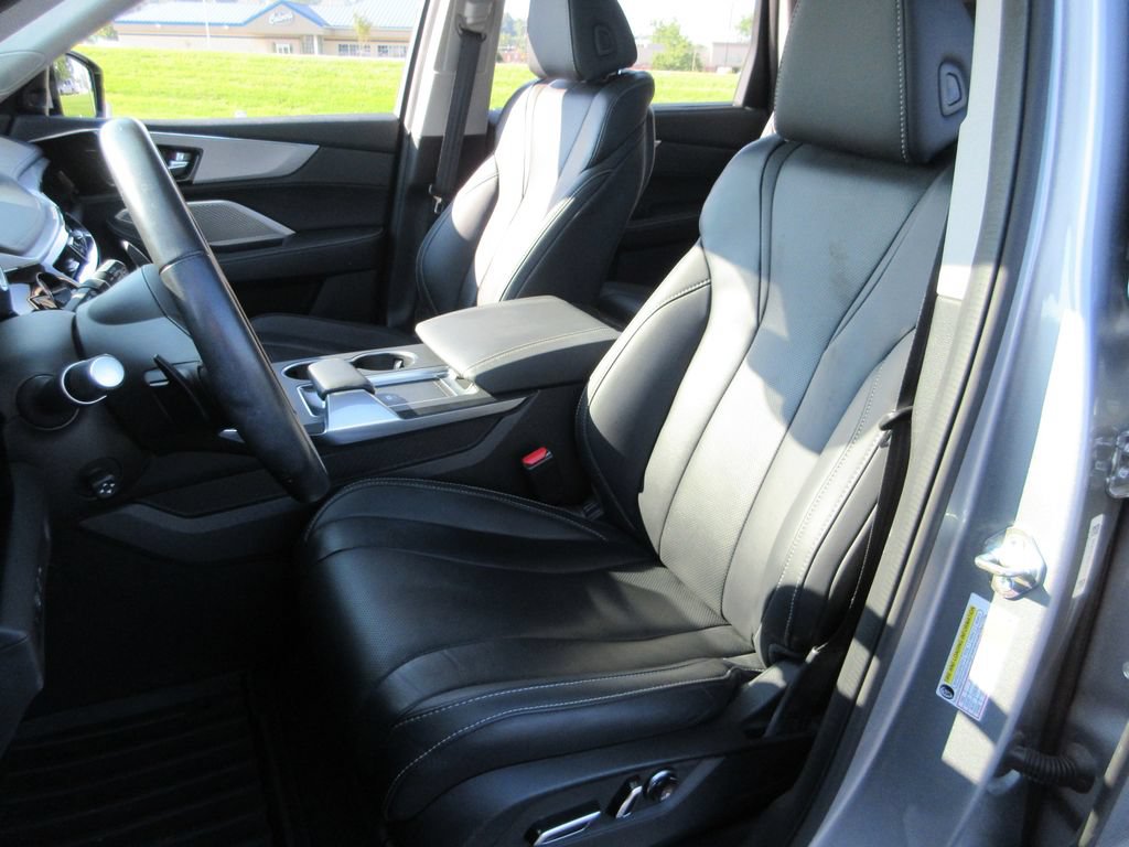 Used 2023 Acura MDX w/ Technology Package AWD/4WD image 22
