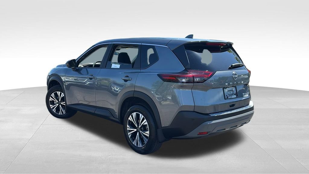 Used 2023 Nissan Rogue SV AWD/4WD image 5