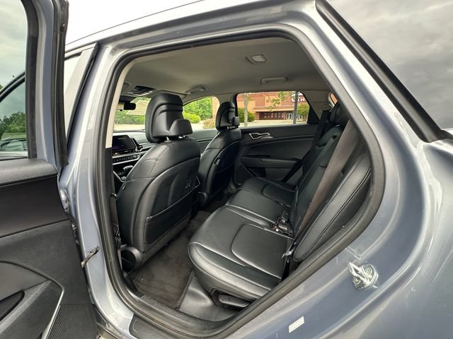 Used 2023 Kia Sportage EX AWD/4WD image 18