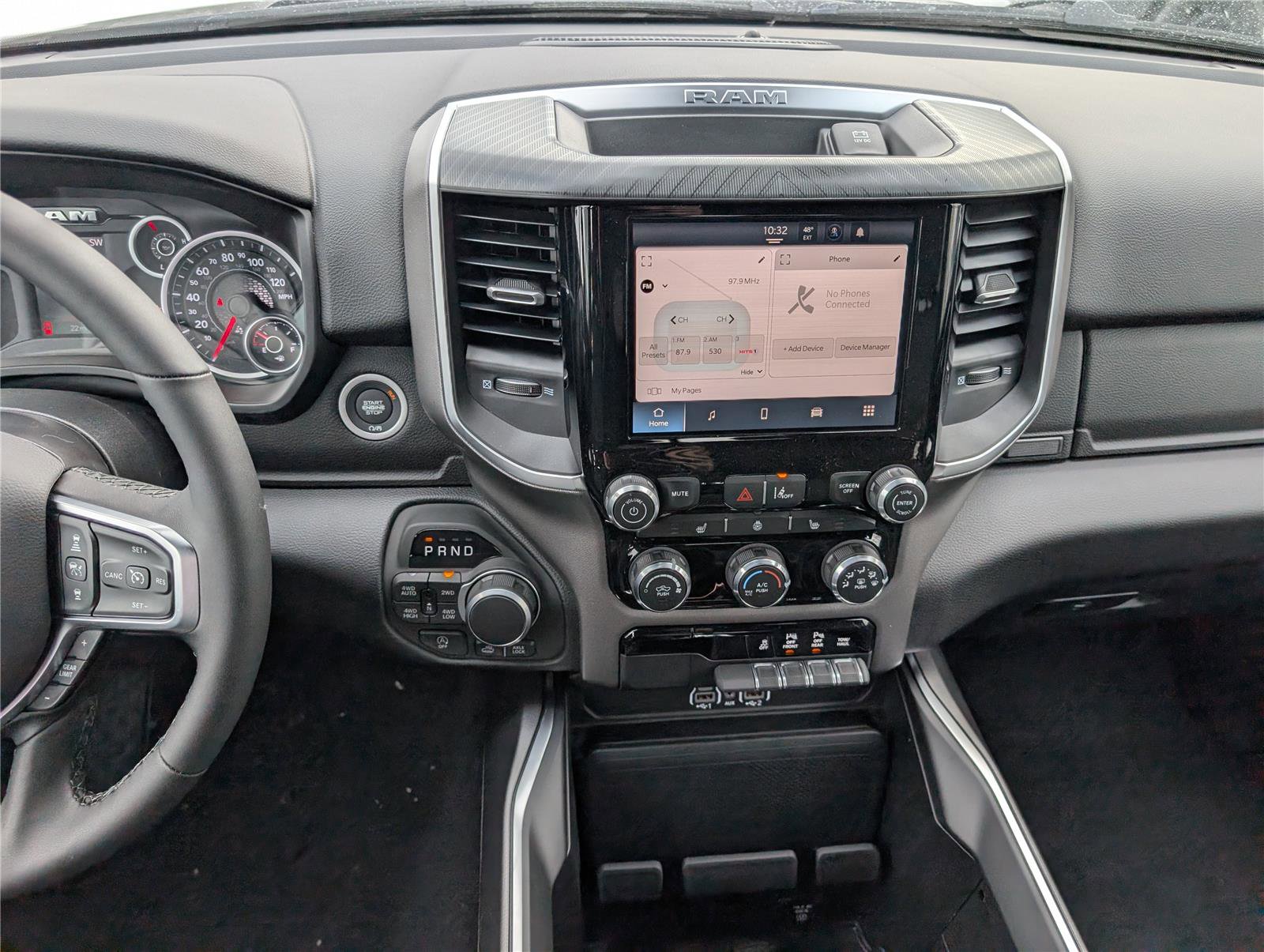 New 2026 RAM 1500 Big Horn AWD/4WD image 13
