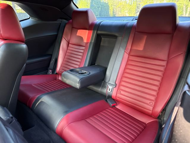 Used 2014 Dodge Challenger R/T Plus RWD image 22
