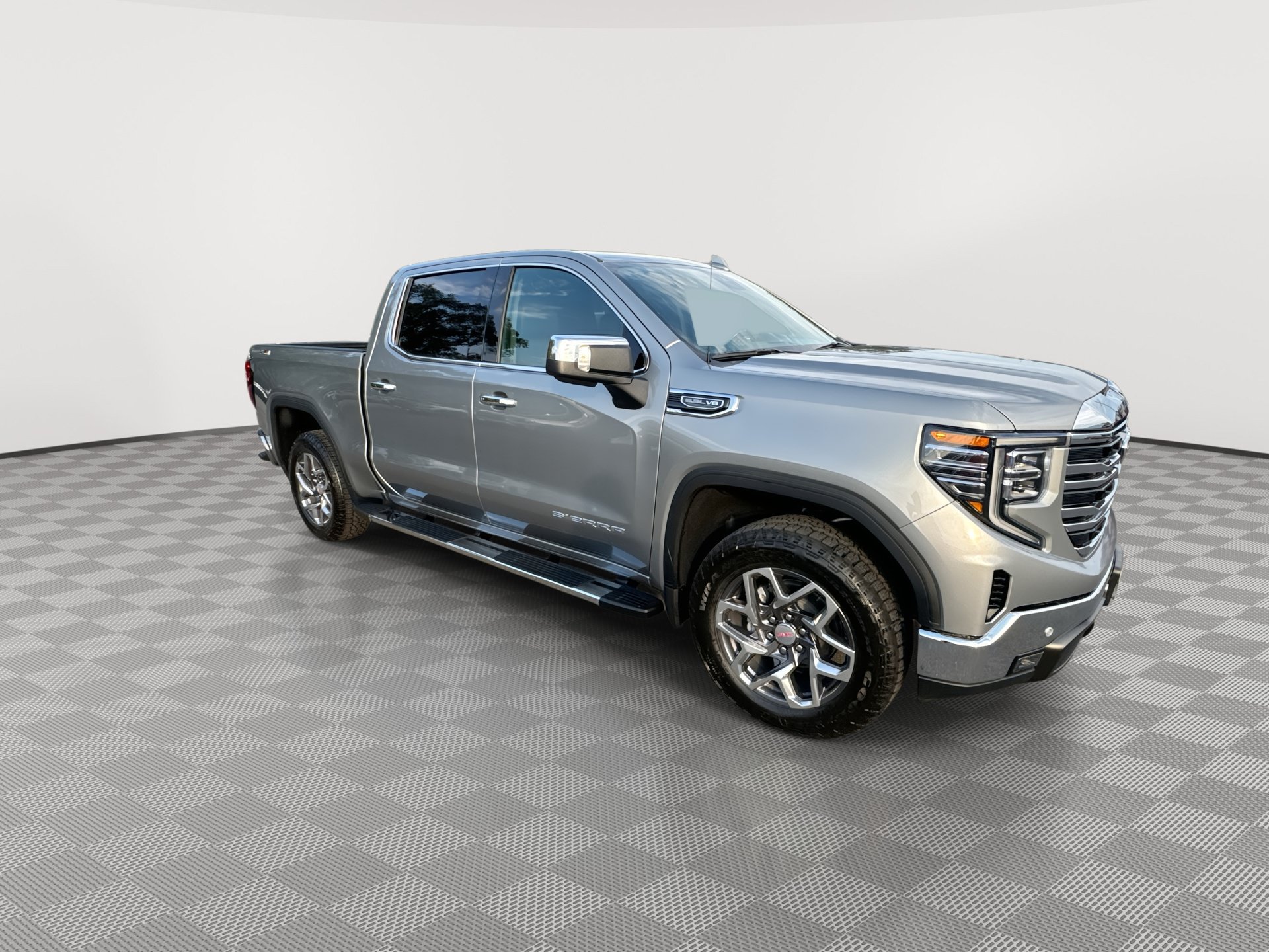 New 2026 GMC Sierra 1500 SLT w/ SLT Premium Plus Package AWD/4WD image 2