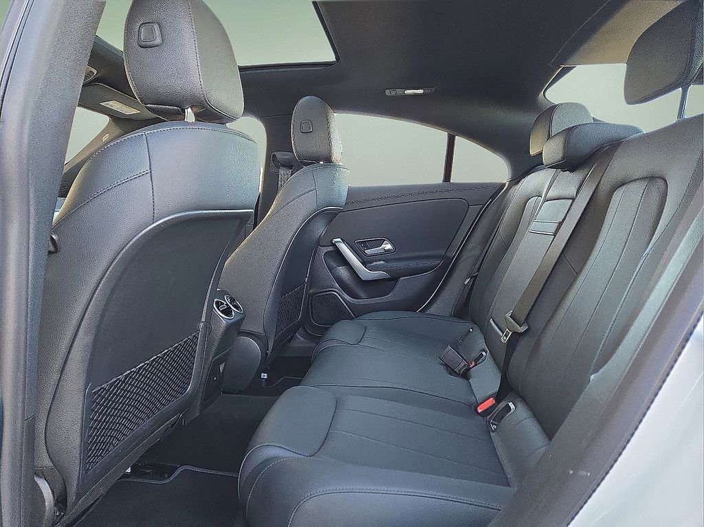 Used 2025 Mercedes-Benz CLA 250 image 15