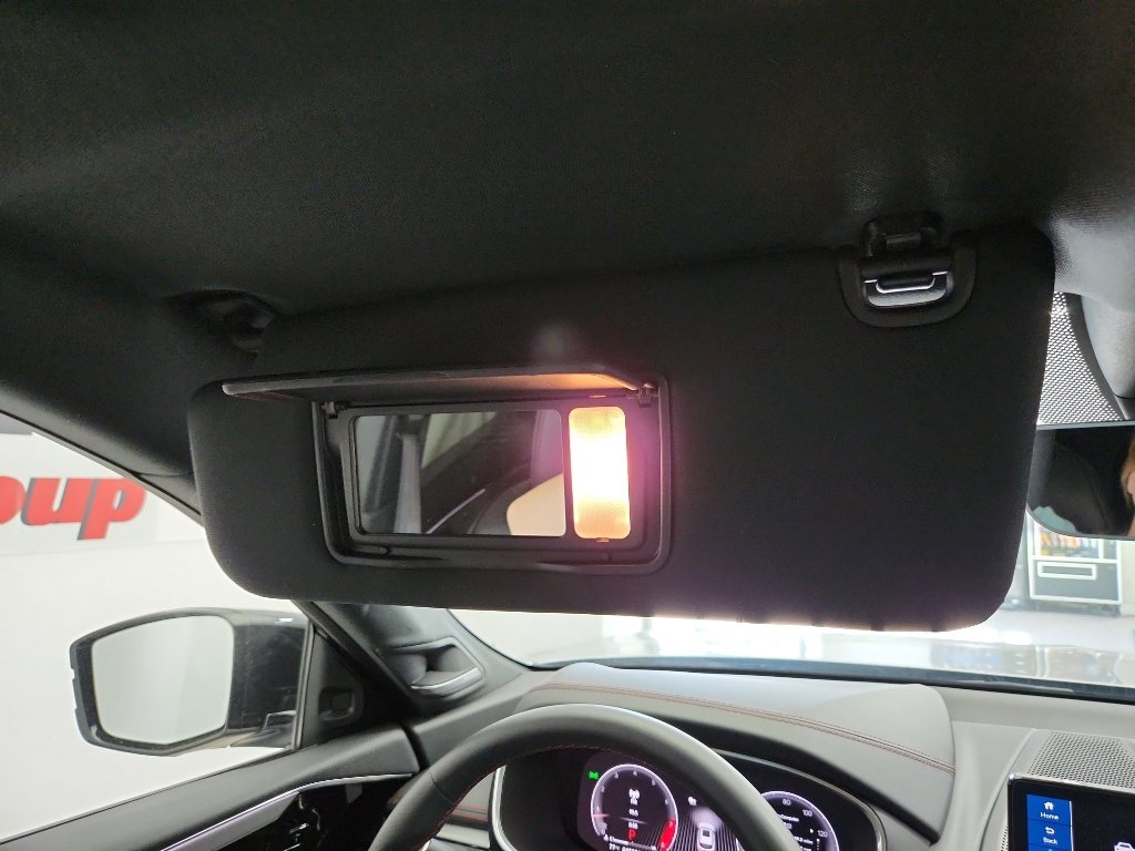 Used 2025 Acura MDX A-Spec AWD/4WD image 30