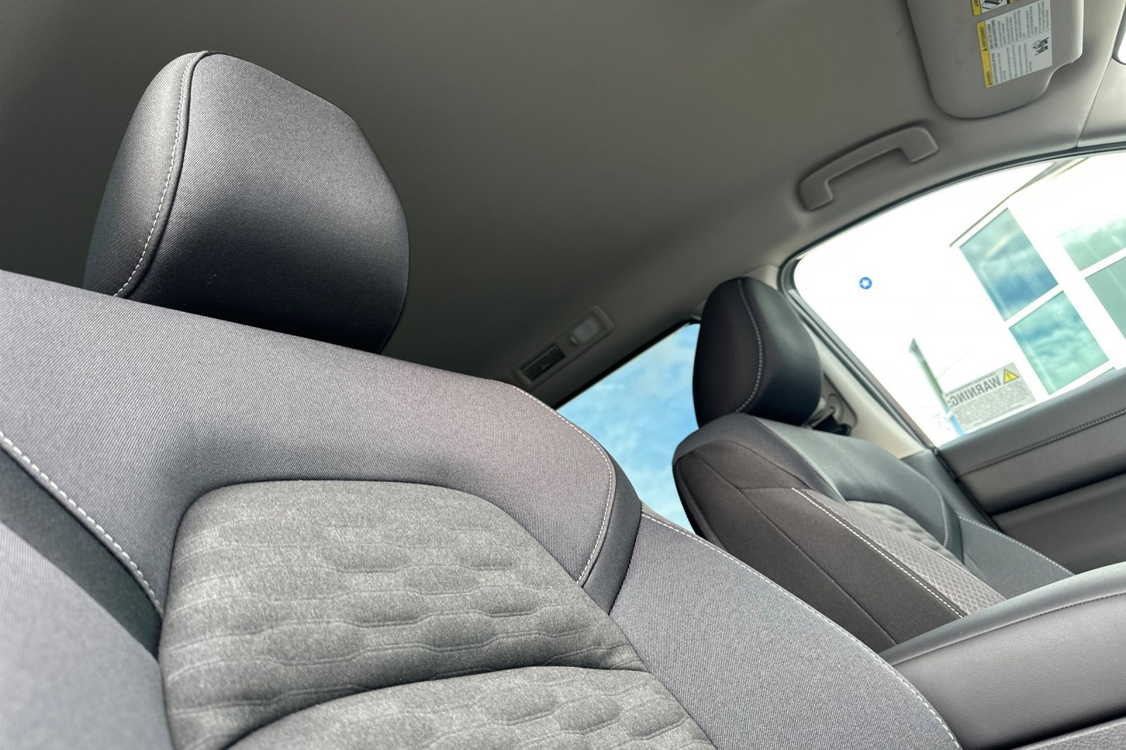 New 2025 Nissan Pathfinder SV w/ Black Appearance Package image 15