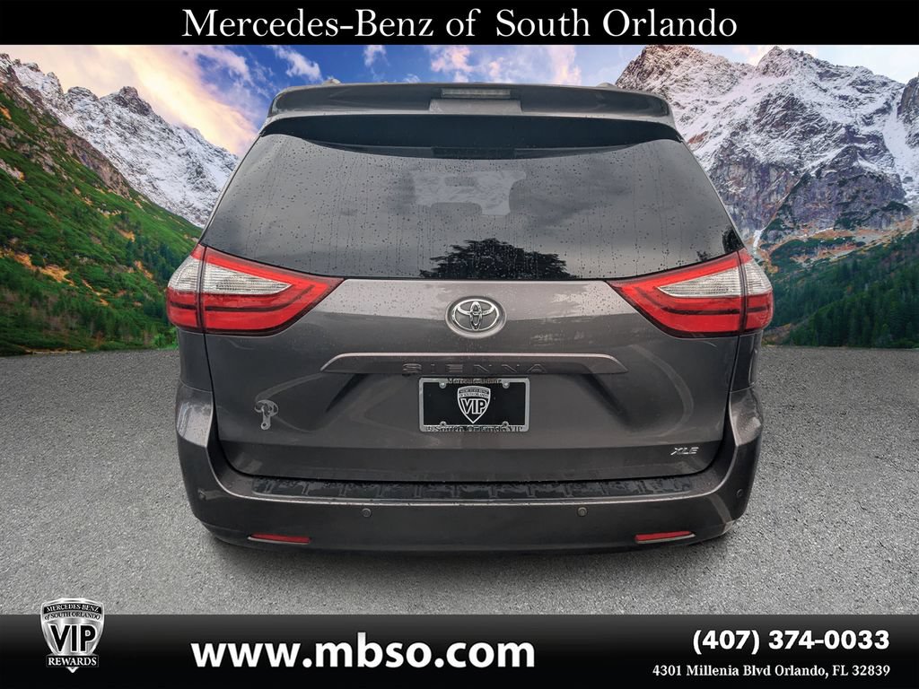 Used 2017 Toyota Sienna XLE w/ XLE Navigation Package FWD image 19