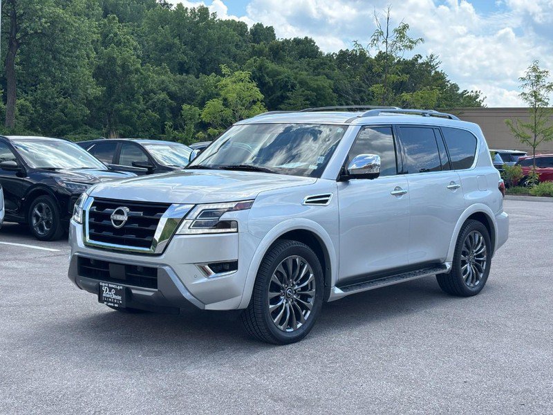Used 2023 Nissan Armada Platinum w/ Captain's Chairs Package AWD/4WD image 9