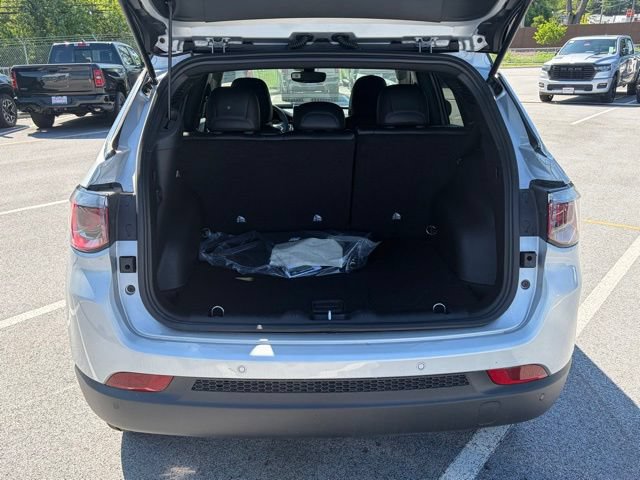 New 2026 Jeep Compass Limited AWD/4WD image 7