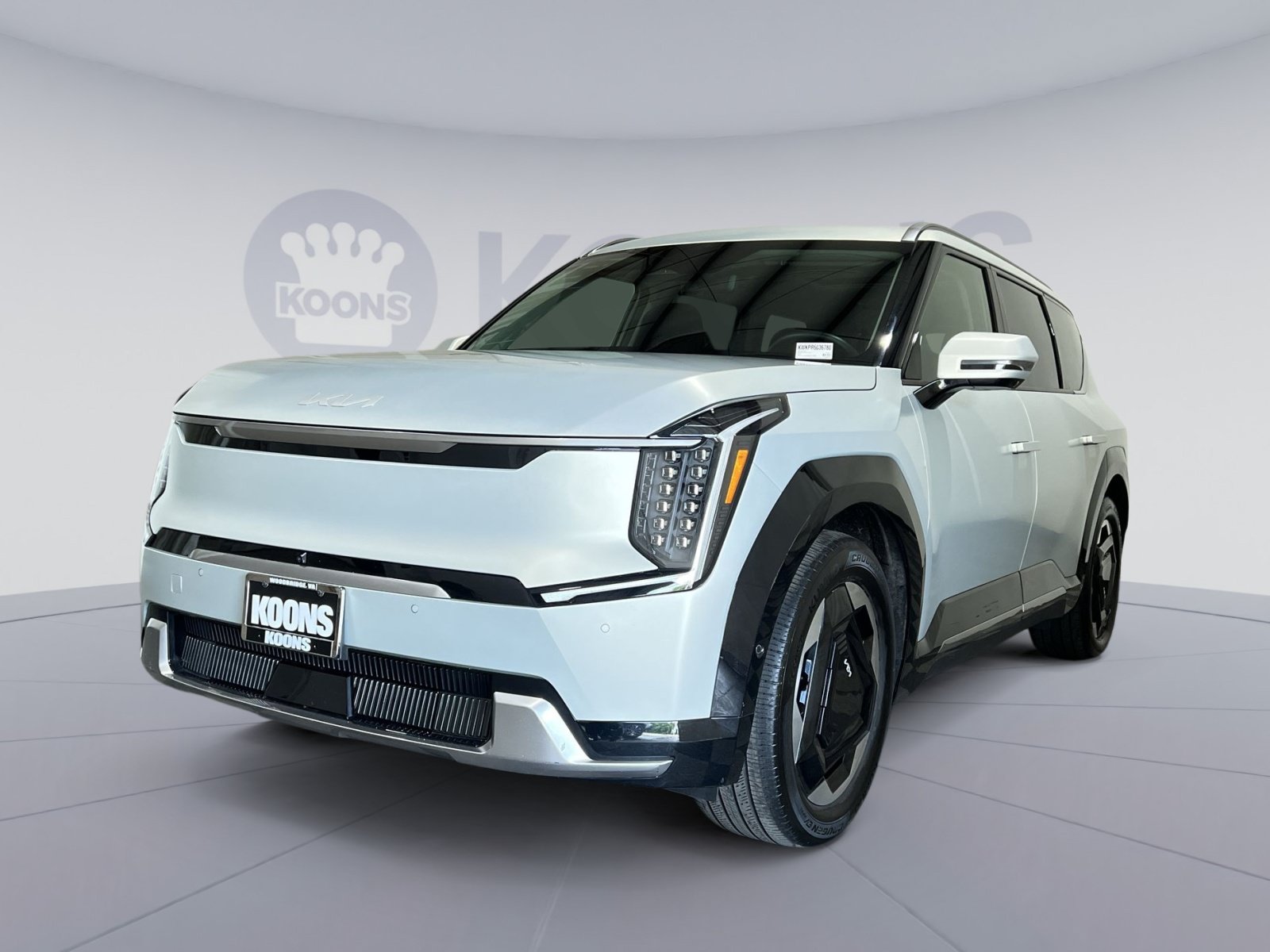 Used 2024 Kia EV9 Land AWD/4WD image 1