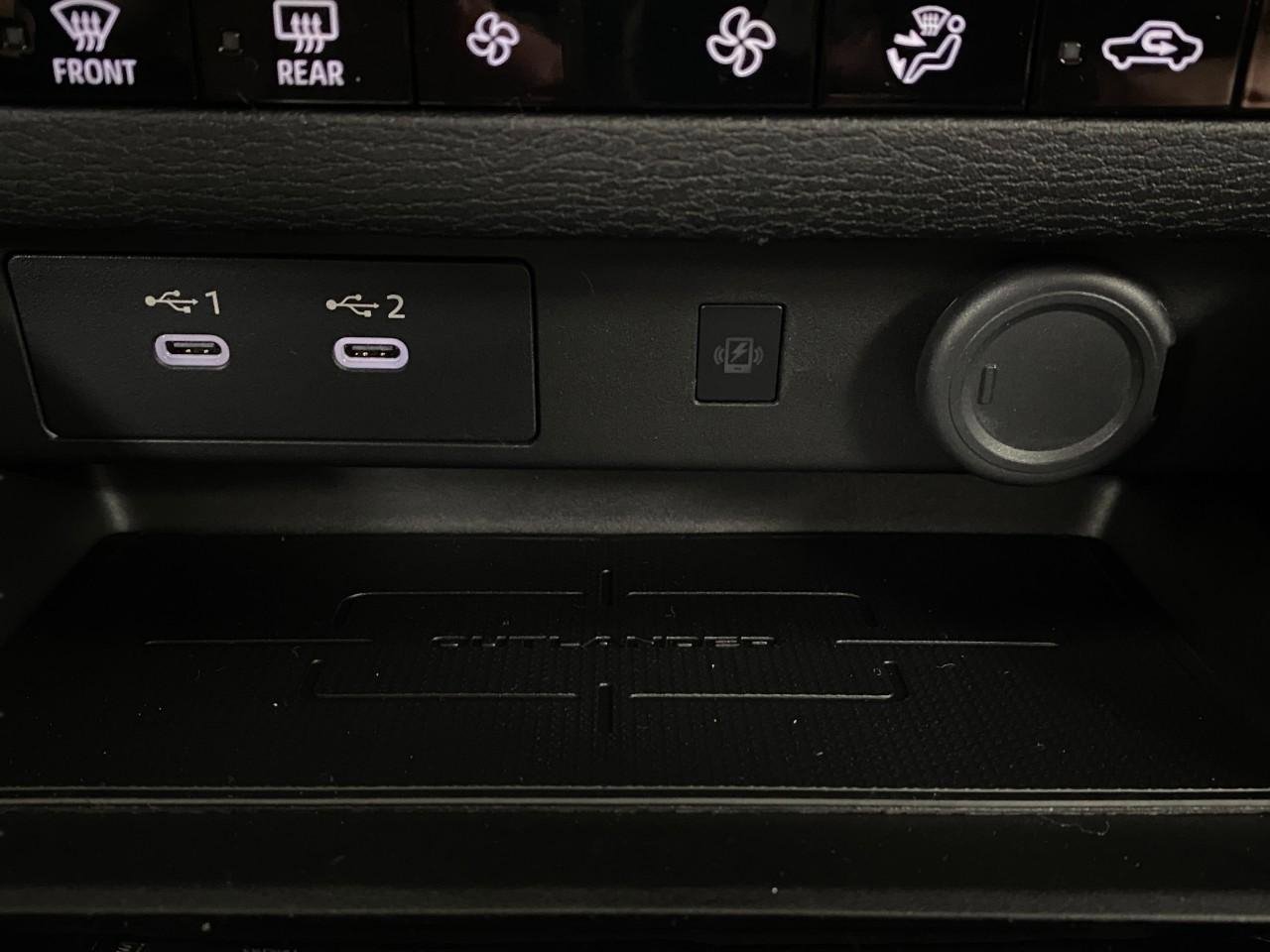 New 2026 Mitsubishi Outlander SE image 28