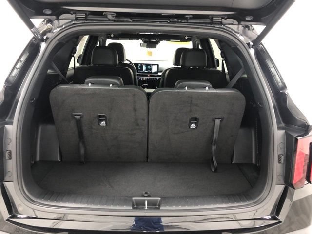 Used 2025 Kia Sorento SX Prestige AWD/4WD image 25