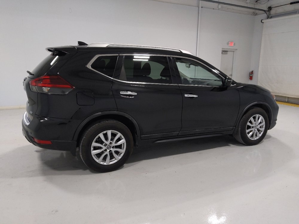 Used 2020 Nissan Rogue SV image 10