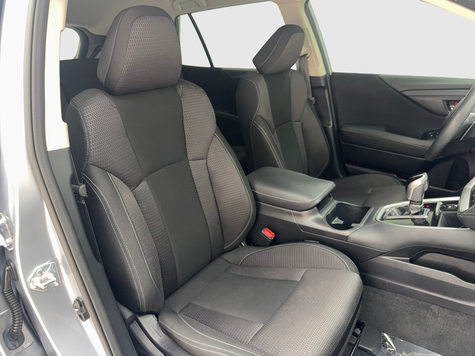 Used 2023 Subaru Outback Premium AWD/4WD image 45