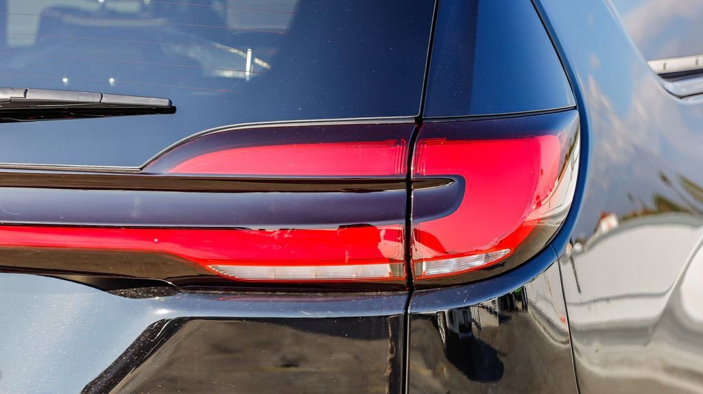 New 2026 Chrysler Pacifica Limited w/ S Appearance Package image 10