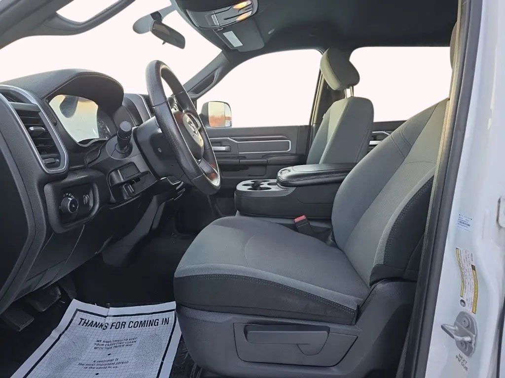 Used 2021 RAM 3500 Big Horn image 15
