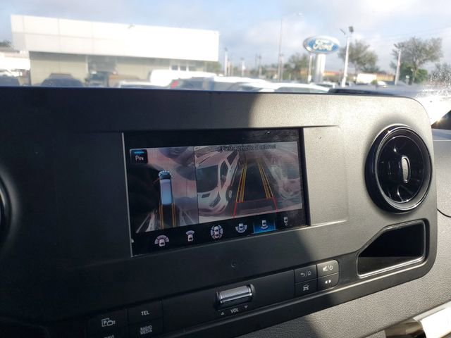 Used 2023 Mercedes-Benz Sprinter 2500 image 18