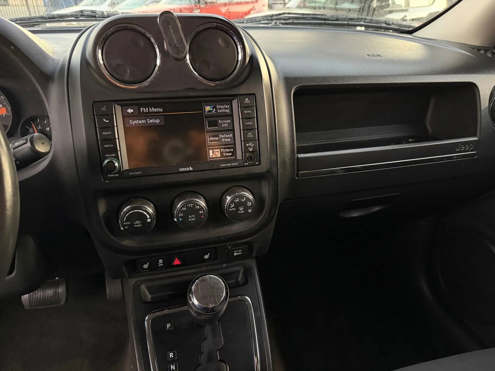 Used 2016 Jeep Patriot Latitude w/ Sun/Sound Group image 31