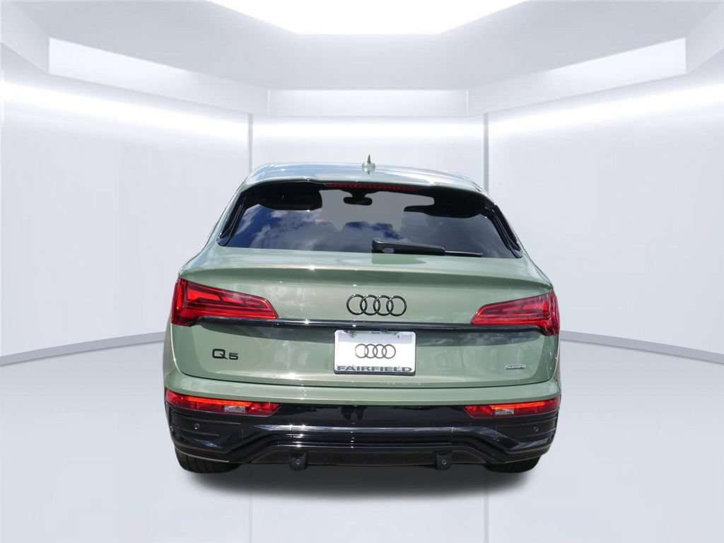 Certified 2024 Audi Q5 2.0T Premium Plus AWD/4WD image 11
