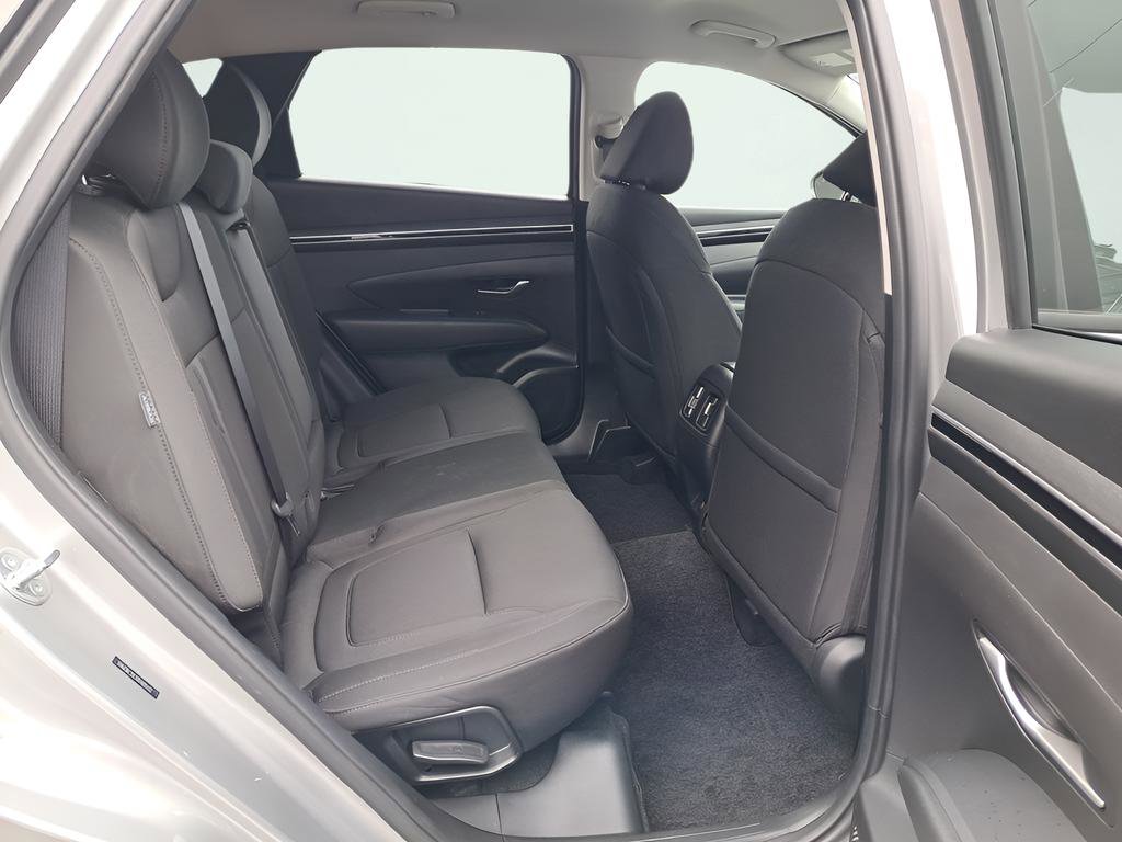 Used 2024 Hyundai Tucson SEL AWD/4WD image 28
