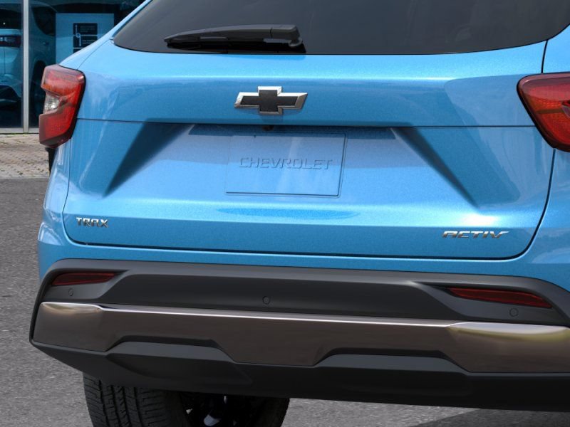 New 2026 Chevrolet Trax ACTIV w/ Sunroof Package FWD image 14