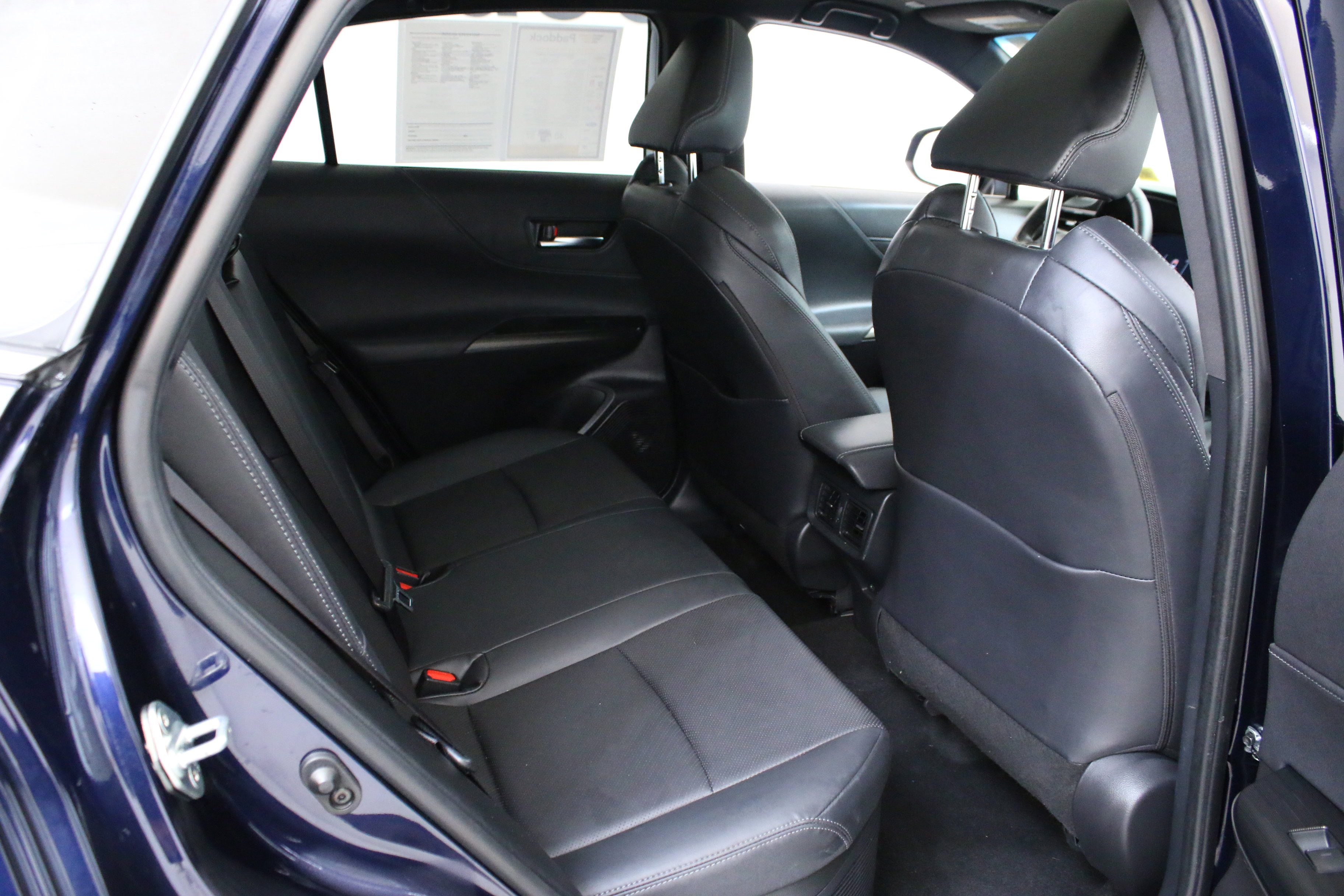 Used 2024 Toyota Venza Limited image 28
