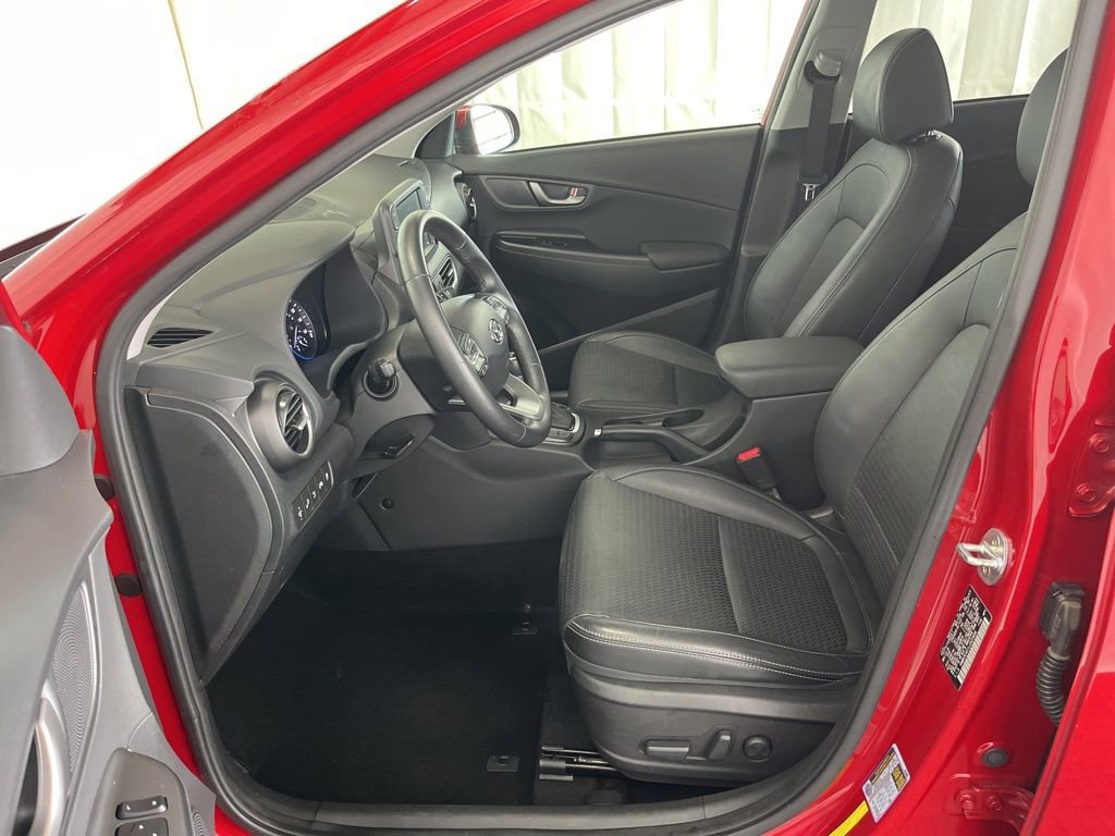 Used 2020 Hyundai Kona Ultimate AWD/4WD image 4