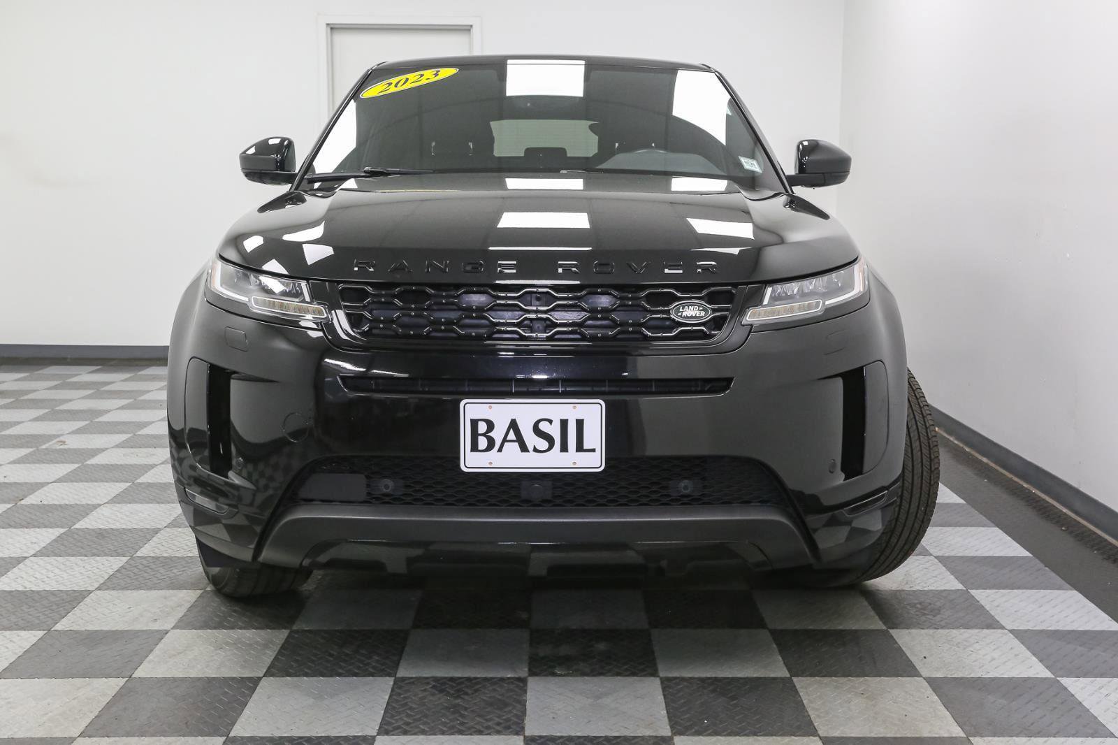 Used 2023 Land Rover Range Rover Evoque S image 3