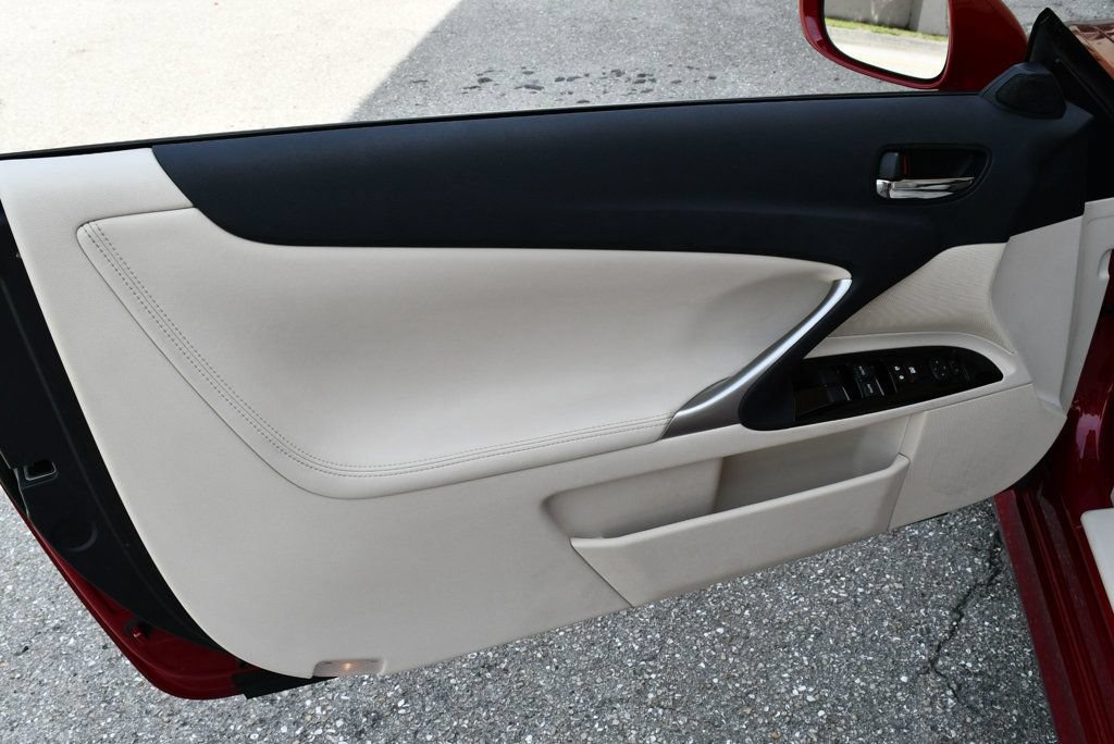 Used 2015 Lexus IS 350C RWD image 11