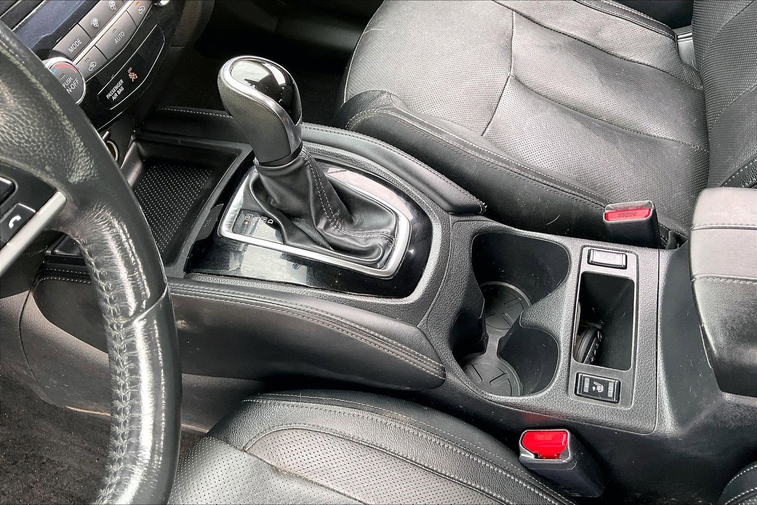 Used 2017 Nissan Rogue SL w/ SL Premium Package image 14