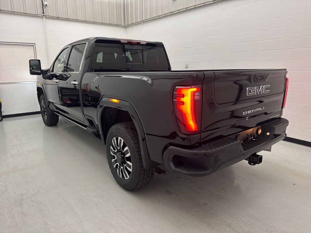 New 2026 GMC Sierra 2500 Denali Ultimate image 4