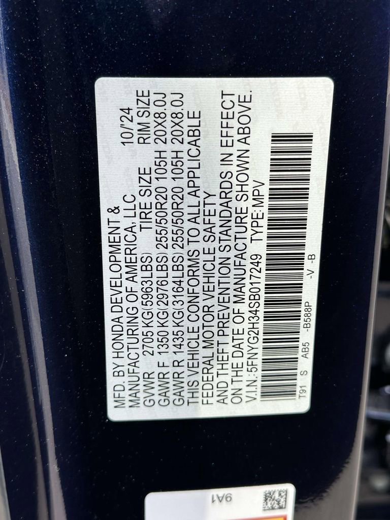 Certified 2025 Honda Pilot Sport image 29