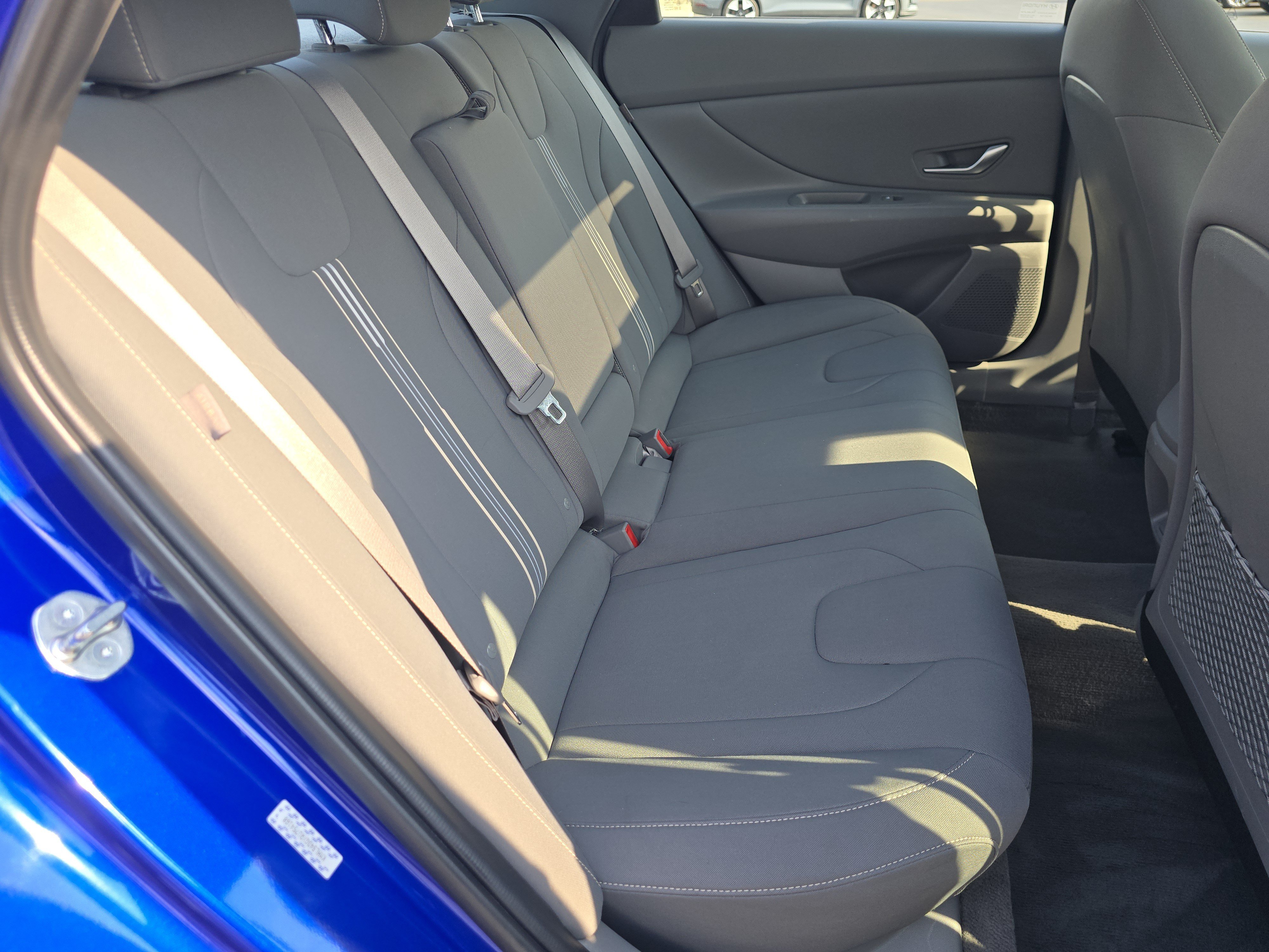Used 2024 Hyundai Elantra SEL w/ Convenience Package FWD image 19