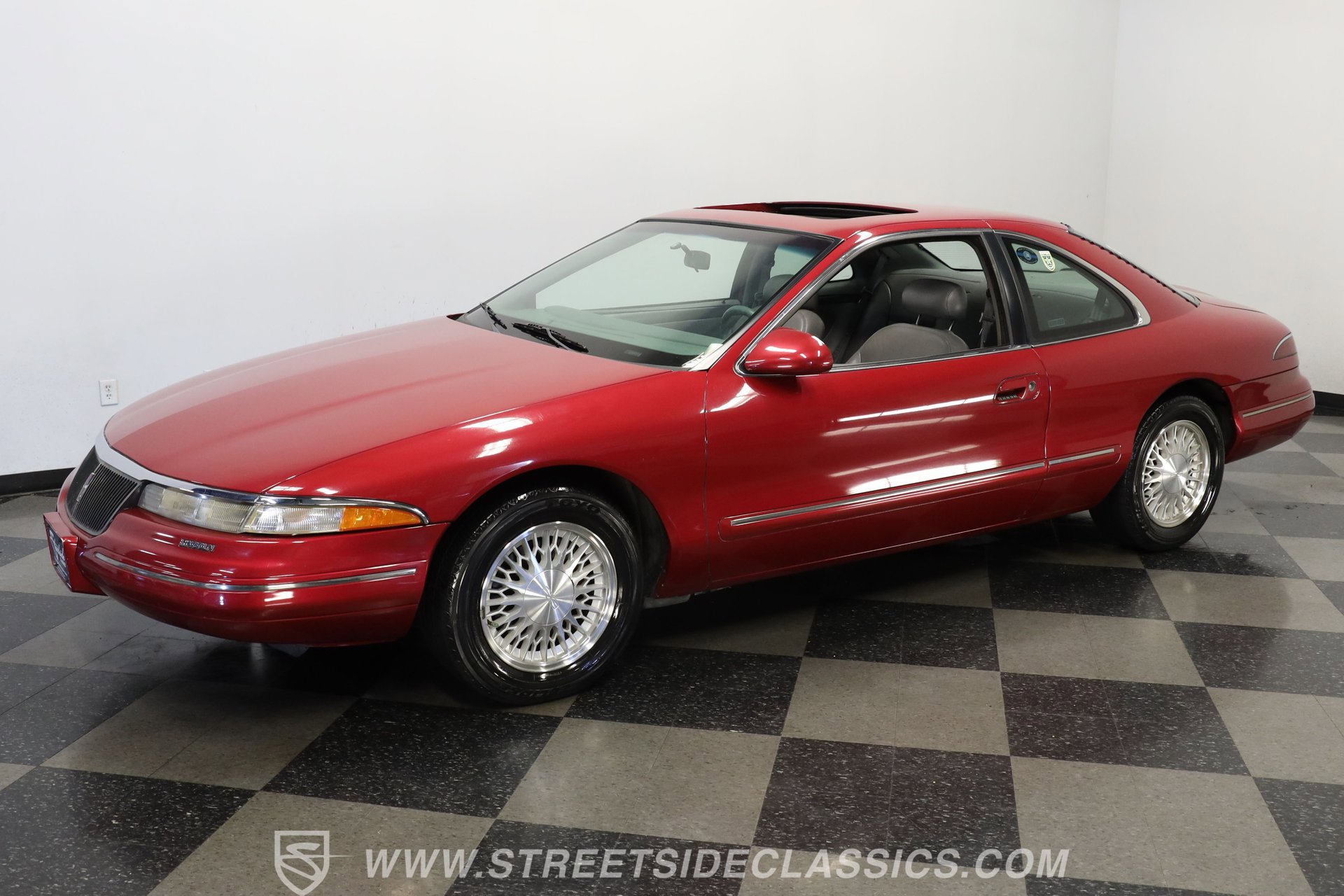 Used 1993 Lincoln Mark VIII image 5
