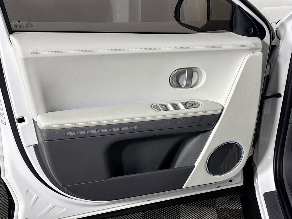 Used 2023 Hyundai Ioniq 5 SEL image 10
