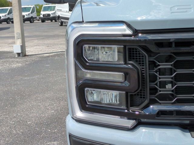 New 2026 Ford F250 Lariat w/ Black Appearance Package AWD/4WD image 10