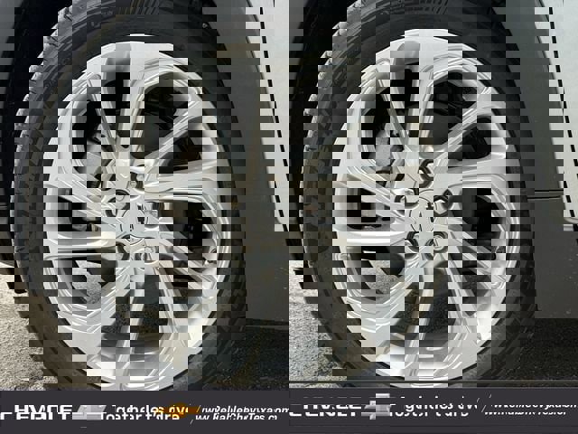 New 2027 Chevrolet Bolt LT w/ Comfort Package image 10