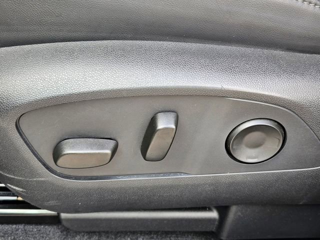 Used 2024 GMC Acadia Elevation image 24