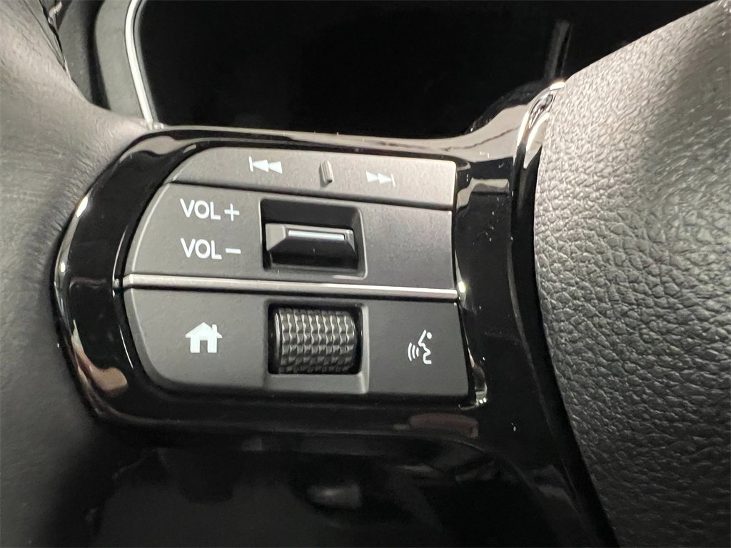 New 2025 Honda Pilot EX-L image 16