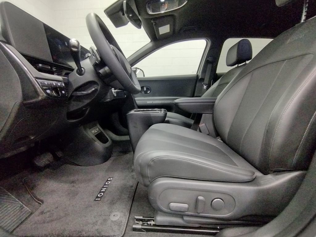 New 2025 Hyundai Ioniq 5 XRT image 21