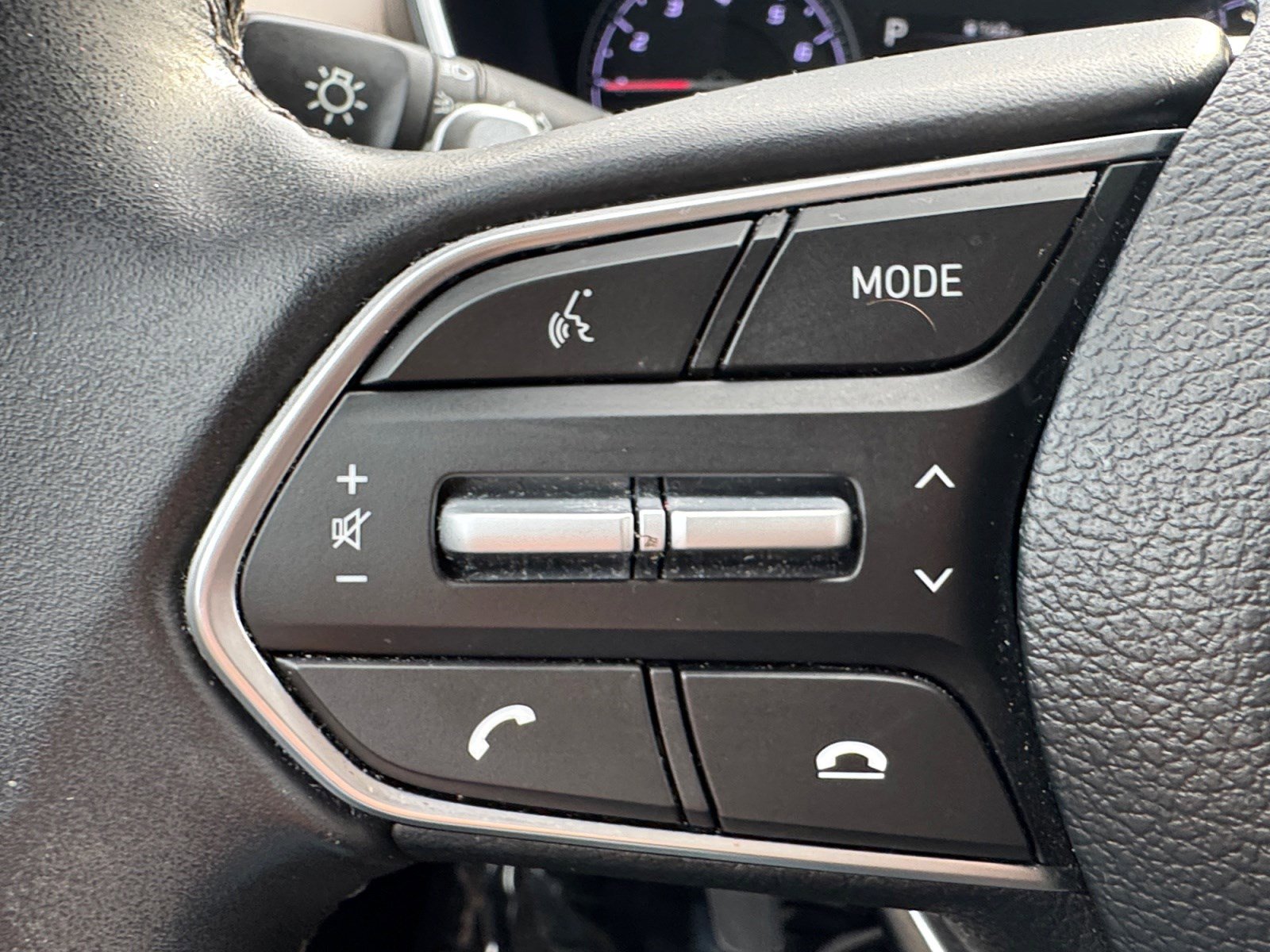 Certified 2023 Hyundai Santa Fe SEL image 20