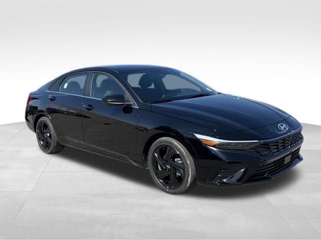 New 2026 Hyundai Elantra SEL Sport Premium FWD image 7