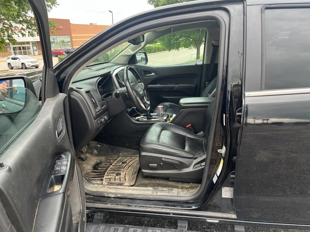 Used 2015 GMC Canyon SLT w/ Driver Alert Package AWD/4WD image 6