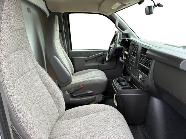 New 2026 Chevrolet Express 3500 w/ Power Convenience Package RWD image 13